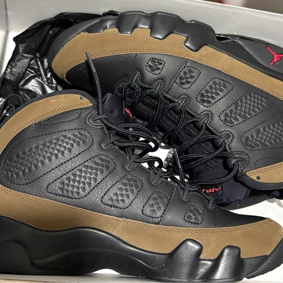 Jordan Retro Men's Olive 9s
